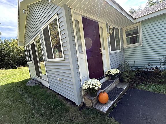 2nd image of 410 Sheridan Road