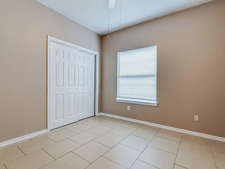 5907 Lovingham Ct #5907 — Photo 14