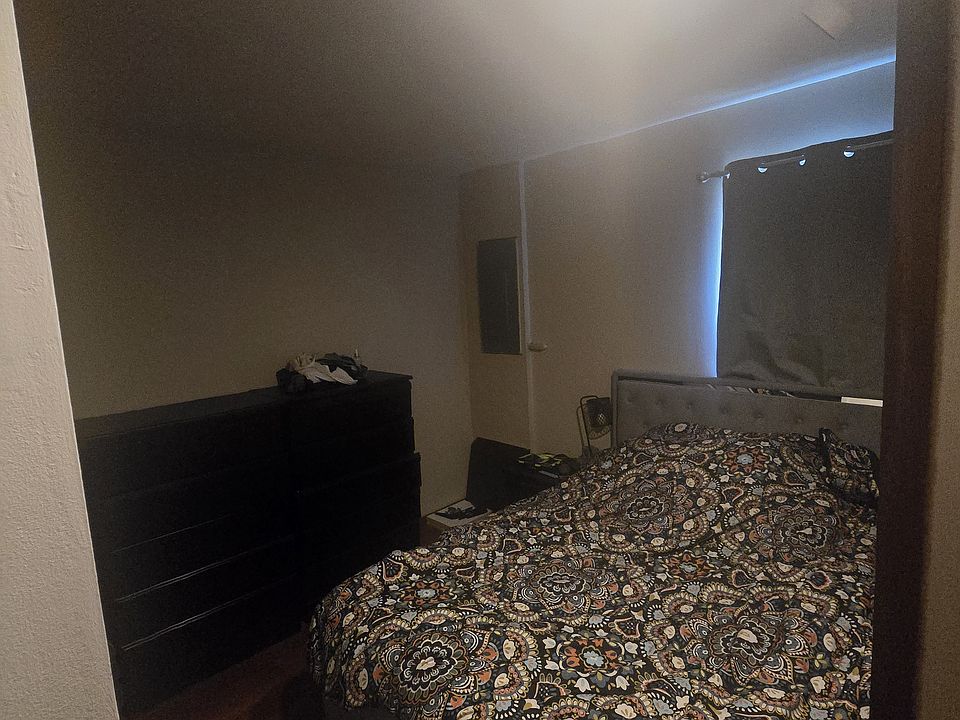 2nd image of 401 N Minnesota Ave #1
