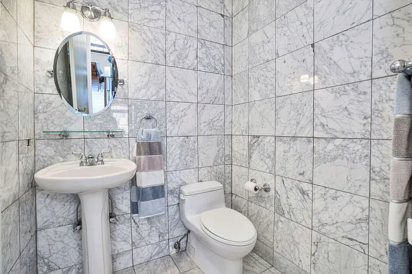 Sold by Compass | media 17