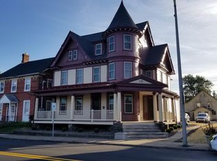 18 Front St #1B, Quakertown, PA 18951