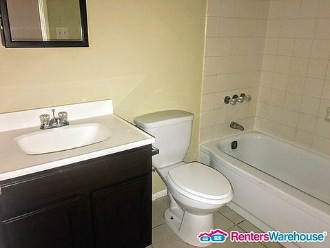 4th image of 7513 E Taylor St