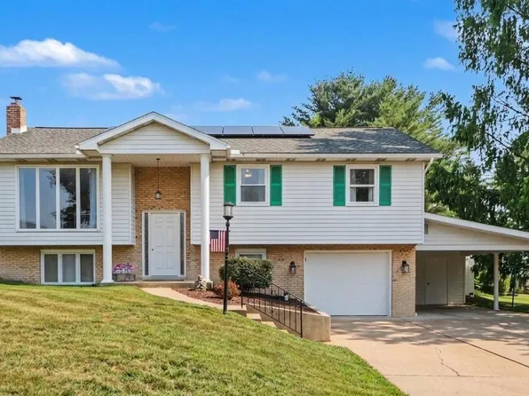 465 Locust St, Halifax, PA 17032