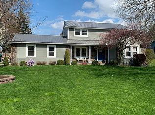 3017 Patio Dr, Erie, PA 16506