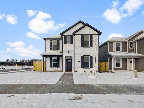 5009 W Triangle St, Fayetteville, AR 72704