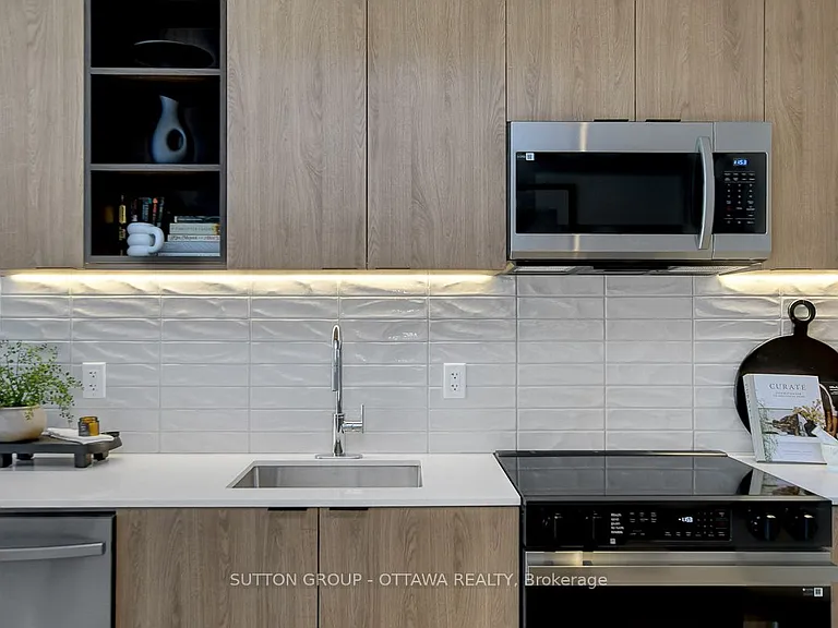 400 Albert St #1402 — Photo 15