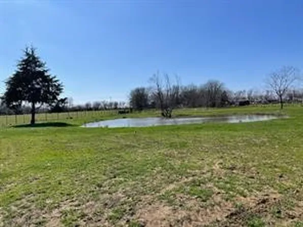 3060 Vz County Road 3504, Wills Pt, TX 75169