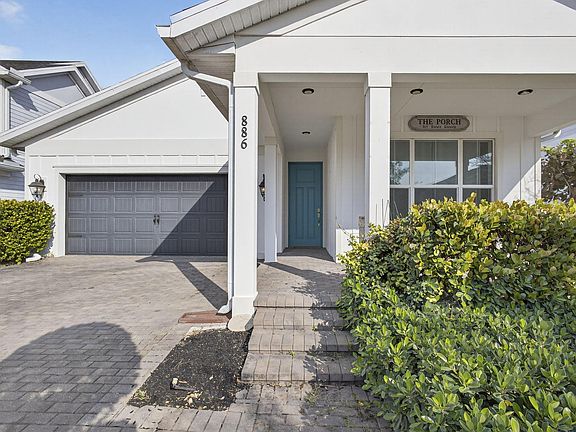 3rd image of 886 Ember Ridge