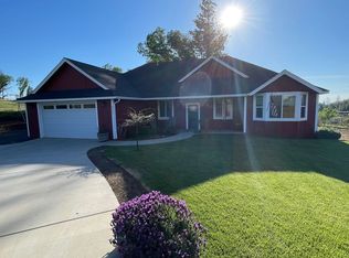 6395 Shade Tree Ln, Paradise, CA 95969