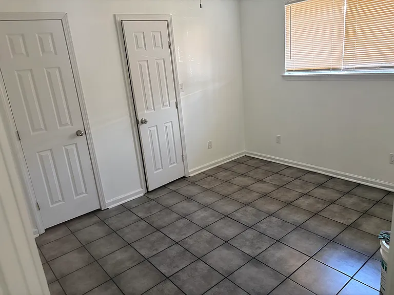 Haney Dr — Photo 7
