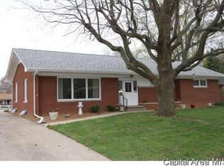 2114 S Park Ave, Springfield, IL 62704