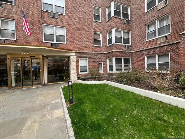 120 E Hartsdale Avenue #1-R, Hartsdale, NY 10530