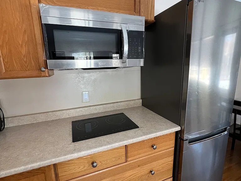 1339 Pinegrove Rd #2 — Photo 10