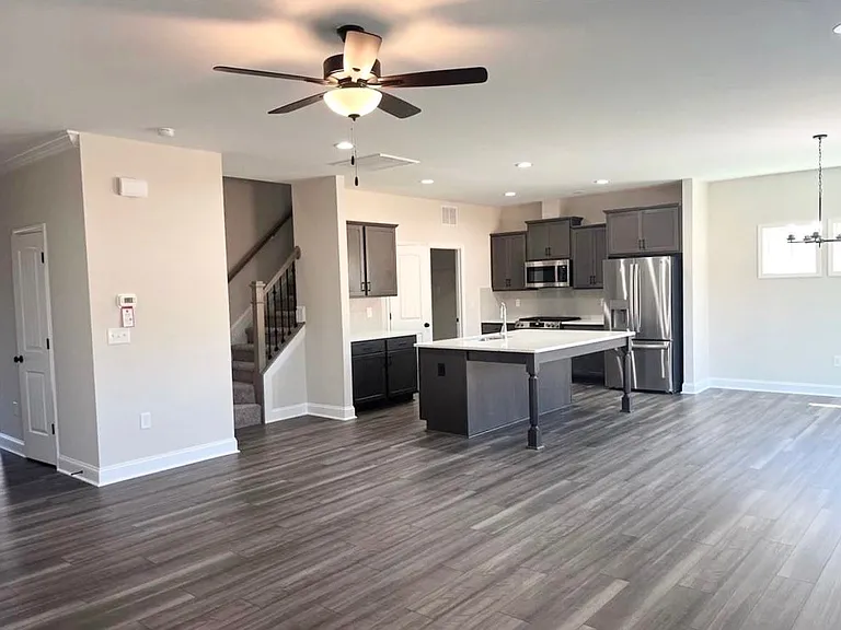8319 Lazy Sky Ln — Photo 6