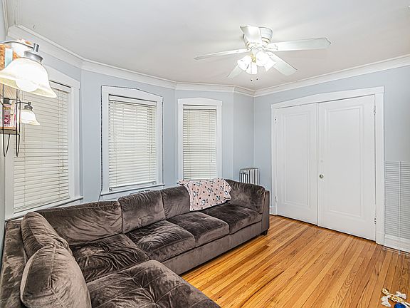2nd image of 421 Wisconsin Ave APT 2