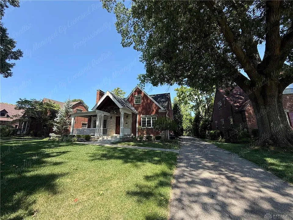 333 Thruston Blvd E