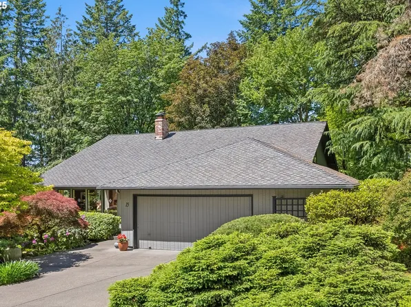 15 Cellini Ct, Lake Oswego, OR 97035