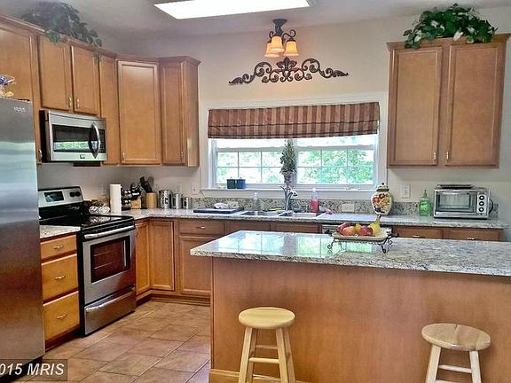 3rd image of 2157 Aquia Dr