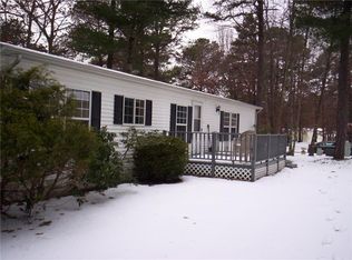 4 Sandra Cir, Coventry, RI 02816