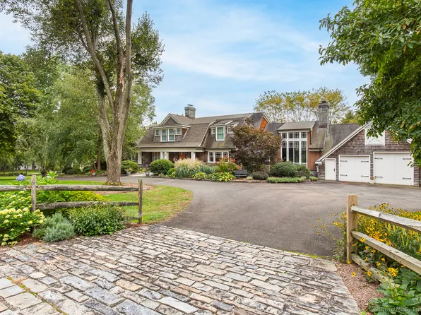 18 Westward Road, Woodbridge, CT 06525