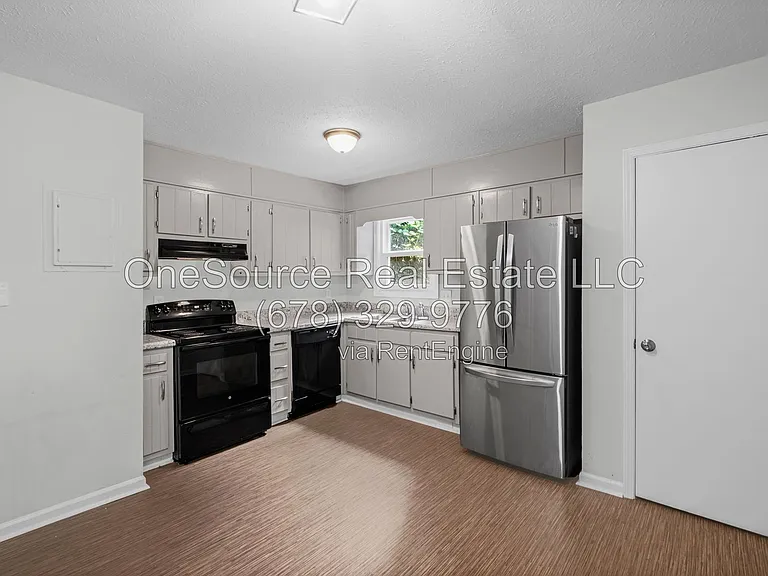 2961 Lakemont Dr SW — Photo 11