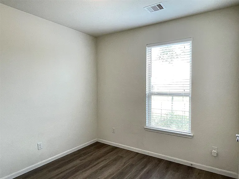 28519 Willow Orchard Ln — Photo 13