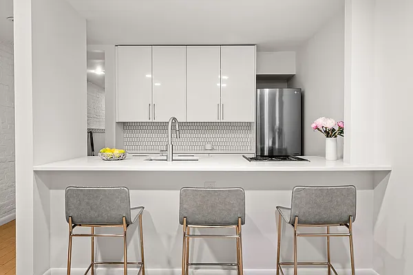 Sold by Corcoran | media 12