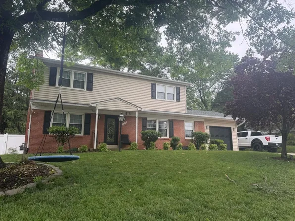 8707 Jackson Ave, Manassas, VA 20110