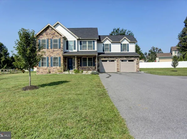 26 Victoria Ct, Shippensburg, PA 17257