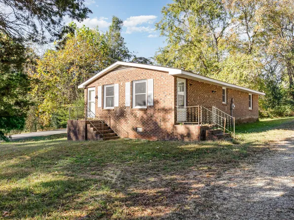 639 McAdams Rd, Hillsborough, NC 27278