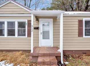 312 Hutcheson Ave, Chase City, VA 23924