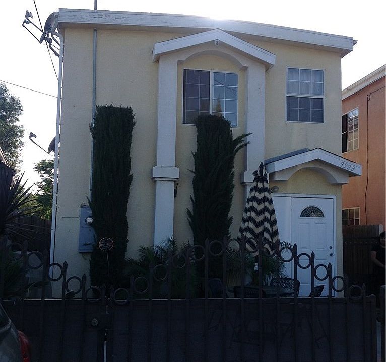1st image of 9523 Anzac Ave