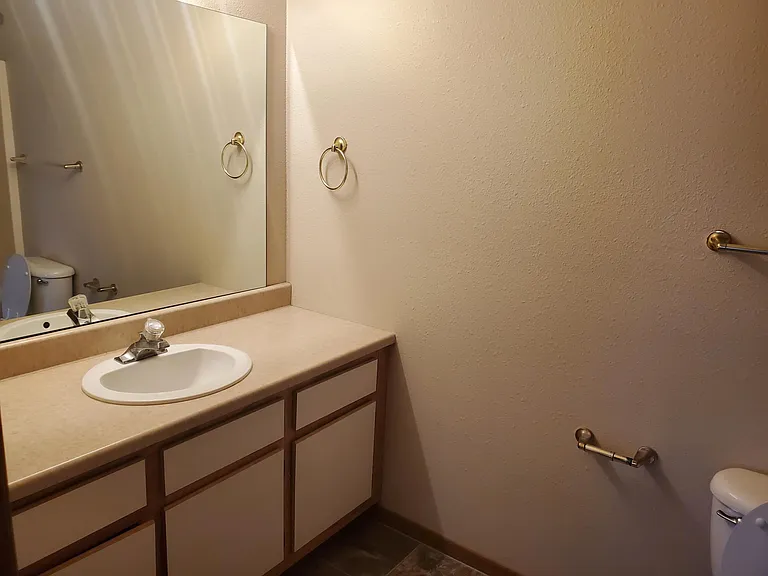 663 Faidley Pl #12 — Photo 5