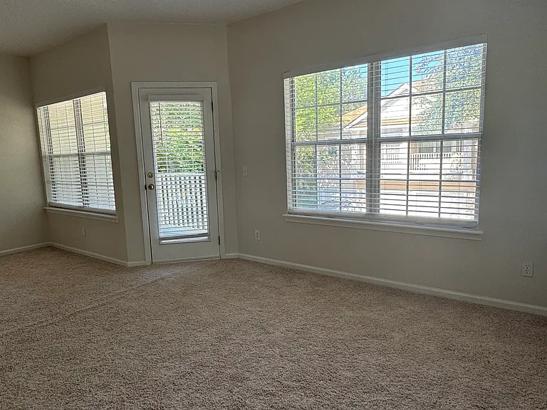 12423 Forest Lake Cir N #3 — Photo 19