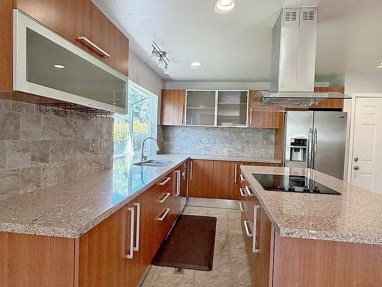 5289 Rimwood Dr — Photo 8