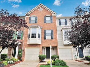 6356 Demme Pl, Springfield, VA 22150