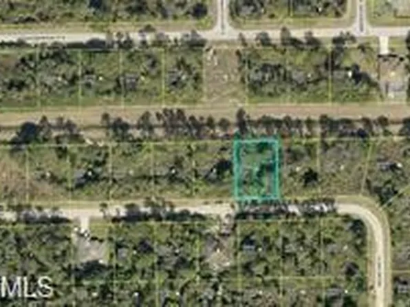 1119 Radiance ST E, LEHIGH ACRES, FL 33974