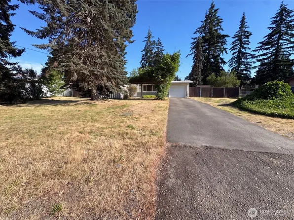712 141st St E, Tacoma, WA 98445