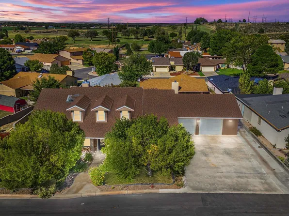 806 Latrobe Dr, Carlsbad, NM 88220