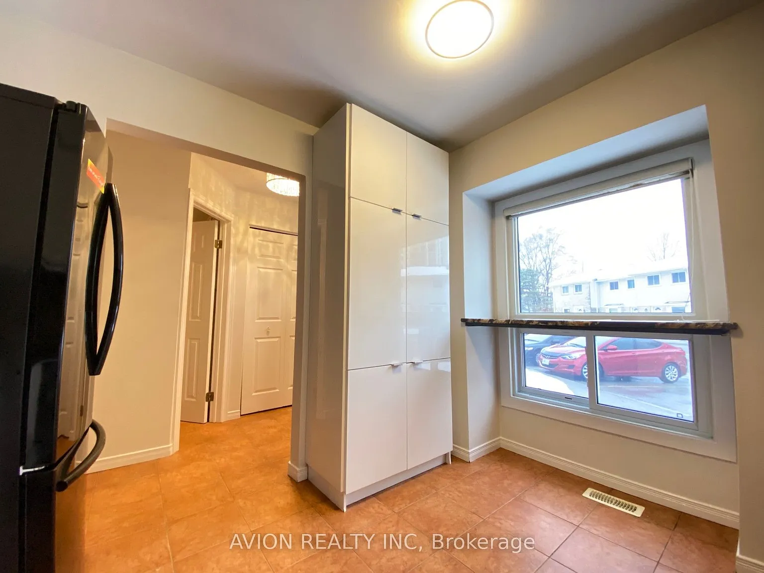 3 bed, $2,600 — Photo 3