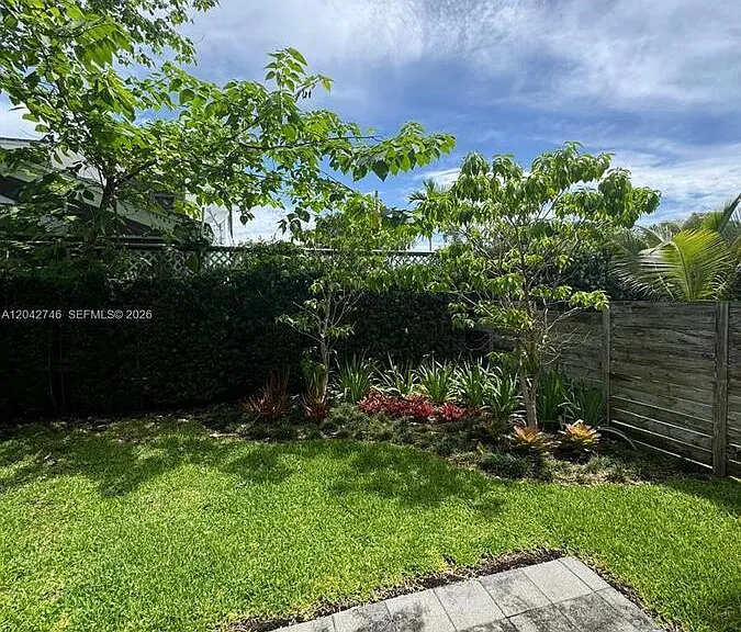 2947 SW 27th Ter — Photo 19
