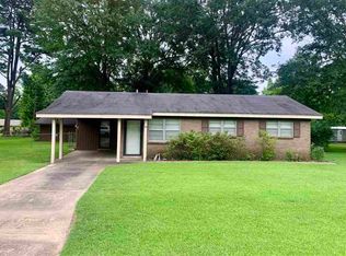 120 Oak St, Redwater, TX 75573