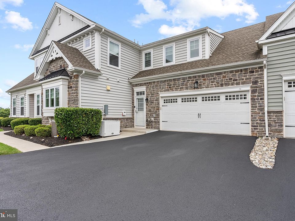305 Summit Dr, Royersford, PA 19468 Zillow