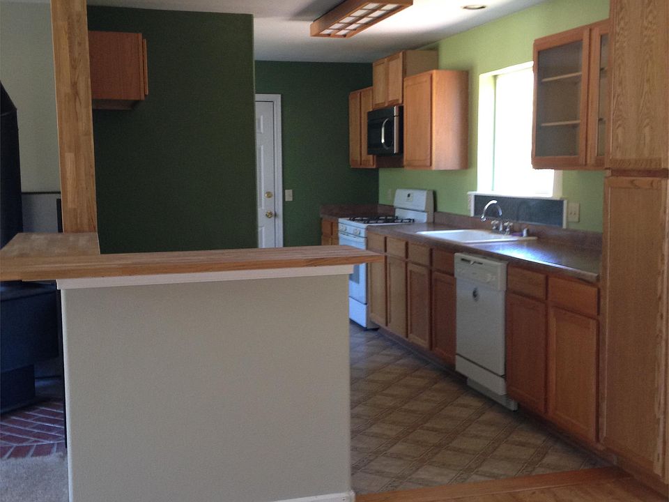 2nd image of 17145 Casper Rd