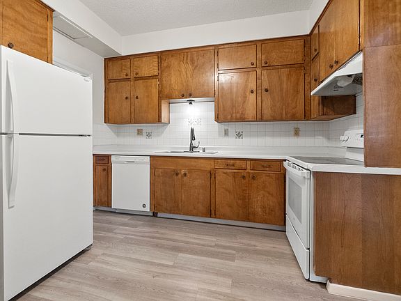 2nd image of 1509 Montana Ave #3