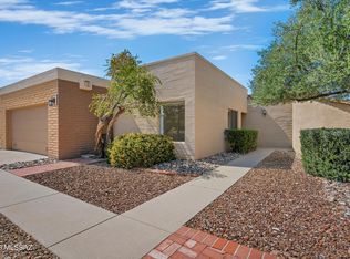 1897 N Fountain Park Dr, Tucson, AZ 85715