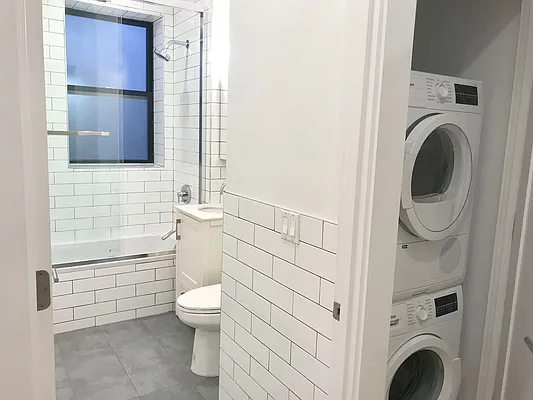 Rented by Vertical Real Estate LLC | media 8