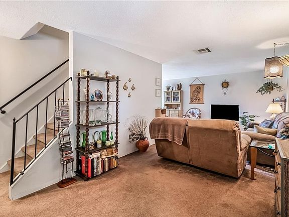 3rd image of 2475 Paige Janette Dr