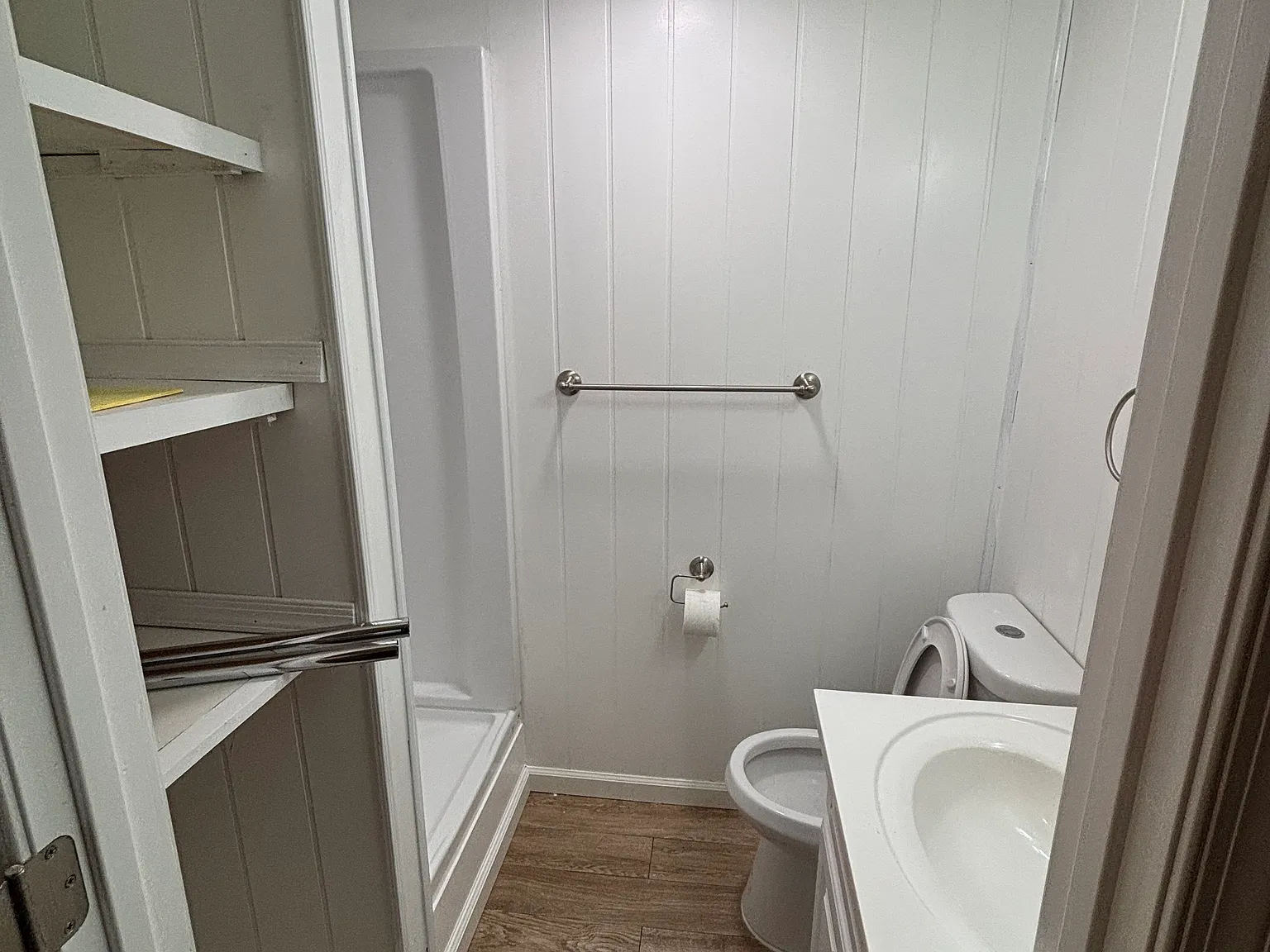 1 bed, 1000 sqft, $1,350 — Photo 1
