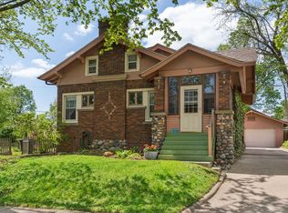 1818 23rd St, Rock Island, IL 61201